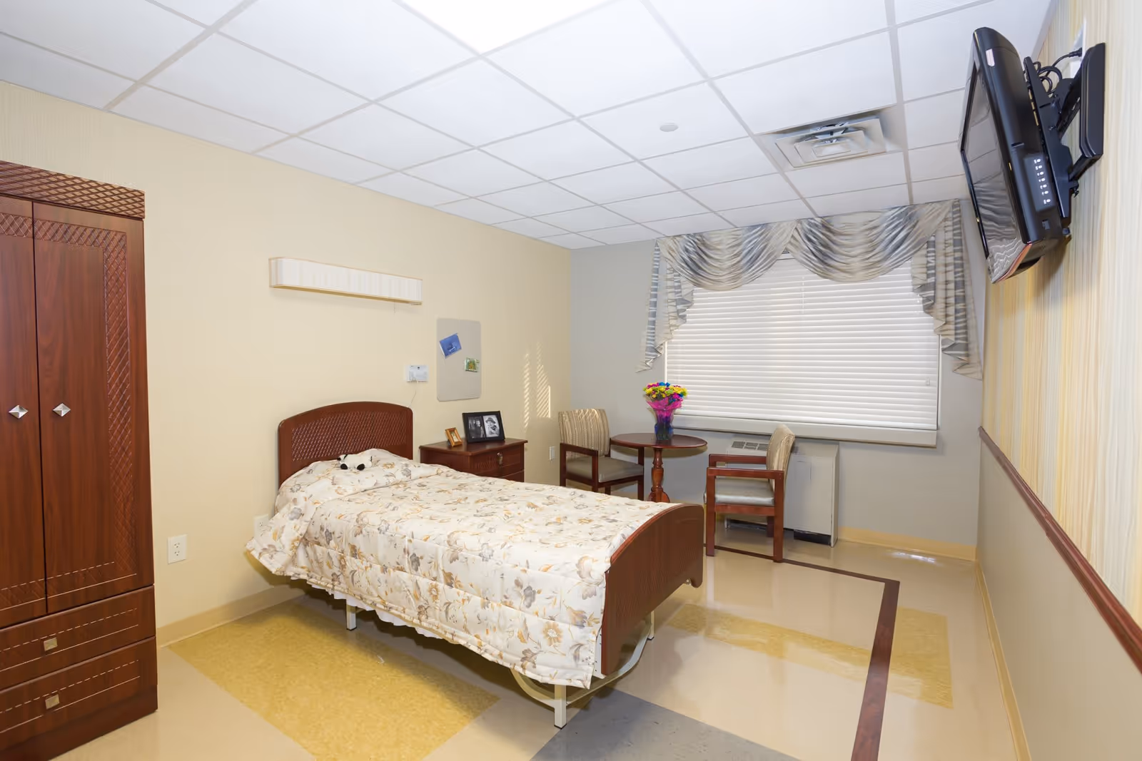 Photo 7 of Hamilton Grove Healthcare And Rehabilitation