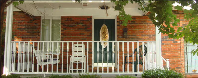 Photo of Ravenswood Care Center
