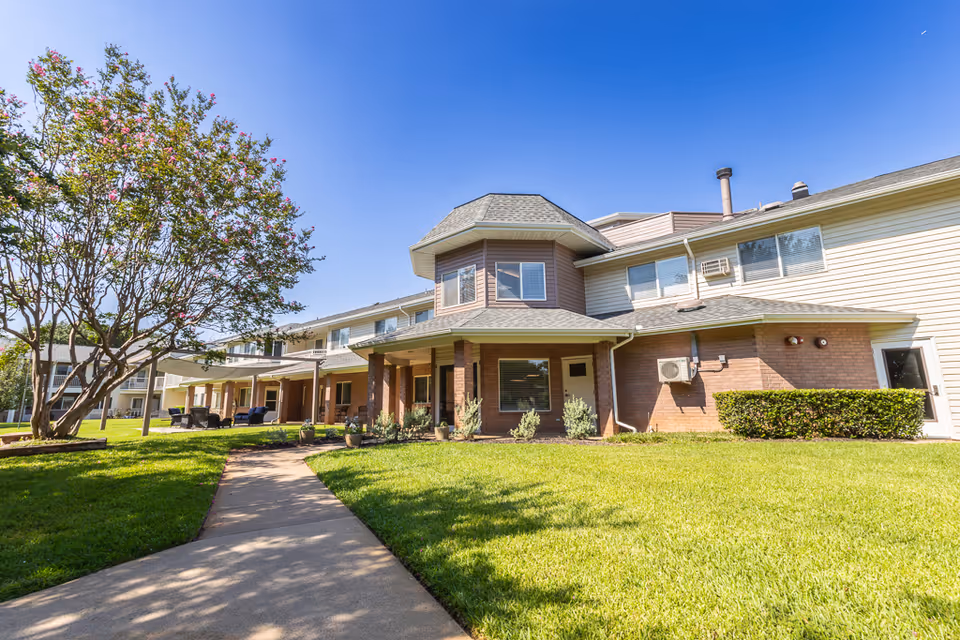 Photo of Asher Point Independent Living of Arlington