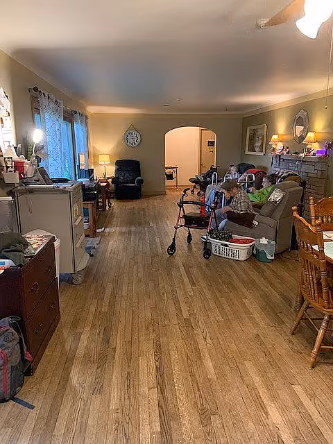Photo 3 of Drake House of Marshfield LLC