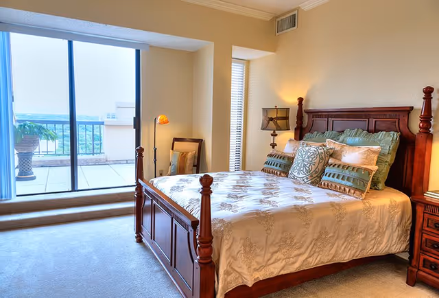 Photo 12 of Five Star Premier Residences Of Dallas