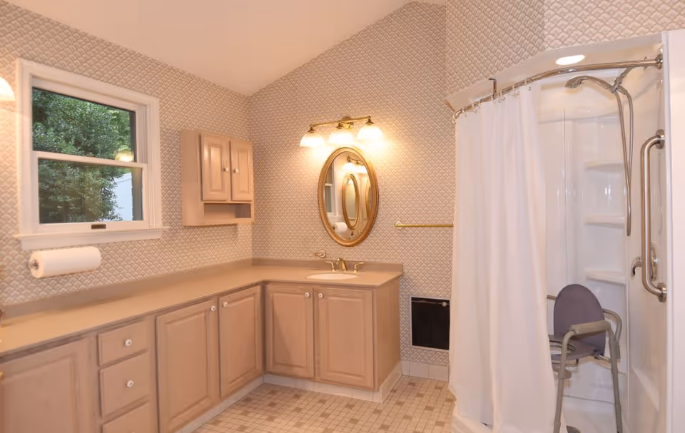 Photo 6 of Paragon Assisted Living