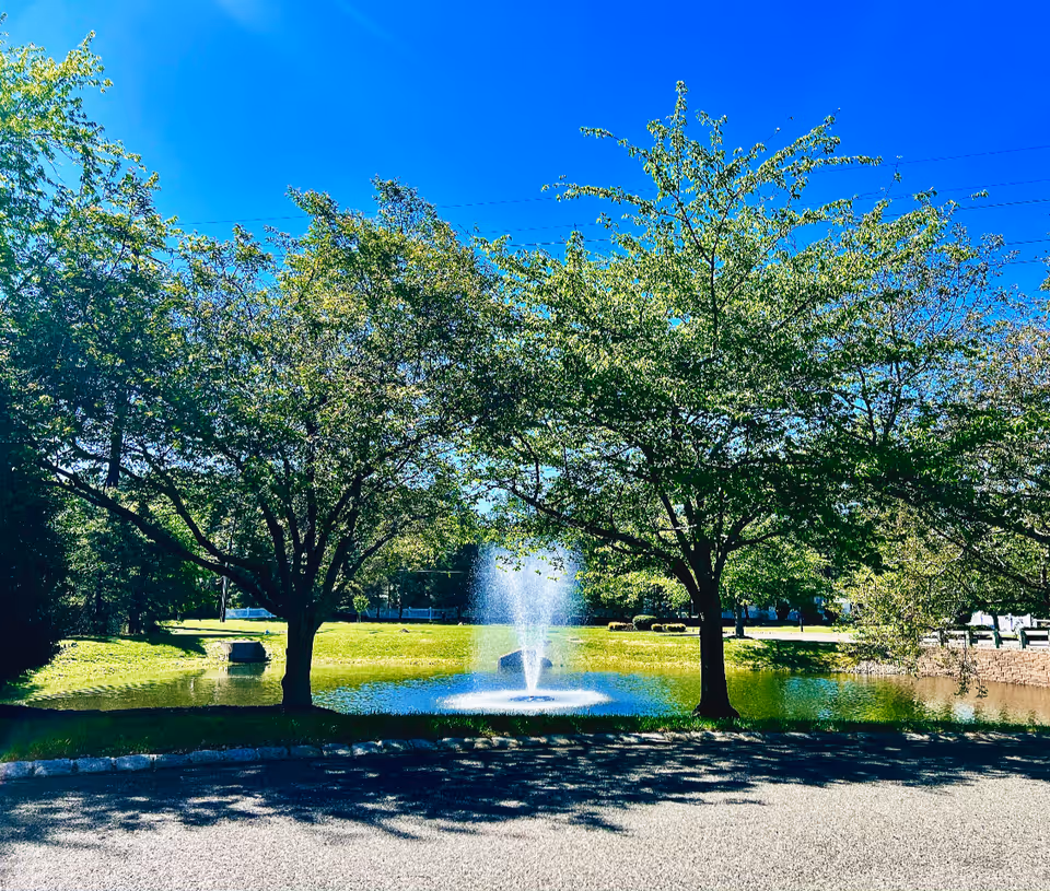 Photo of Country Walk of Lake Ridge