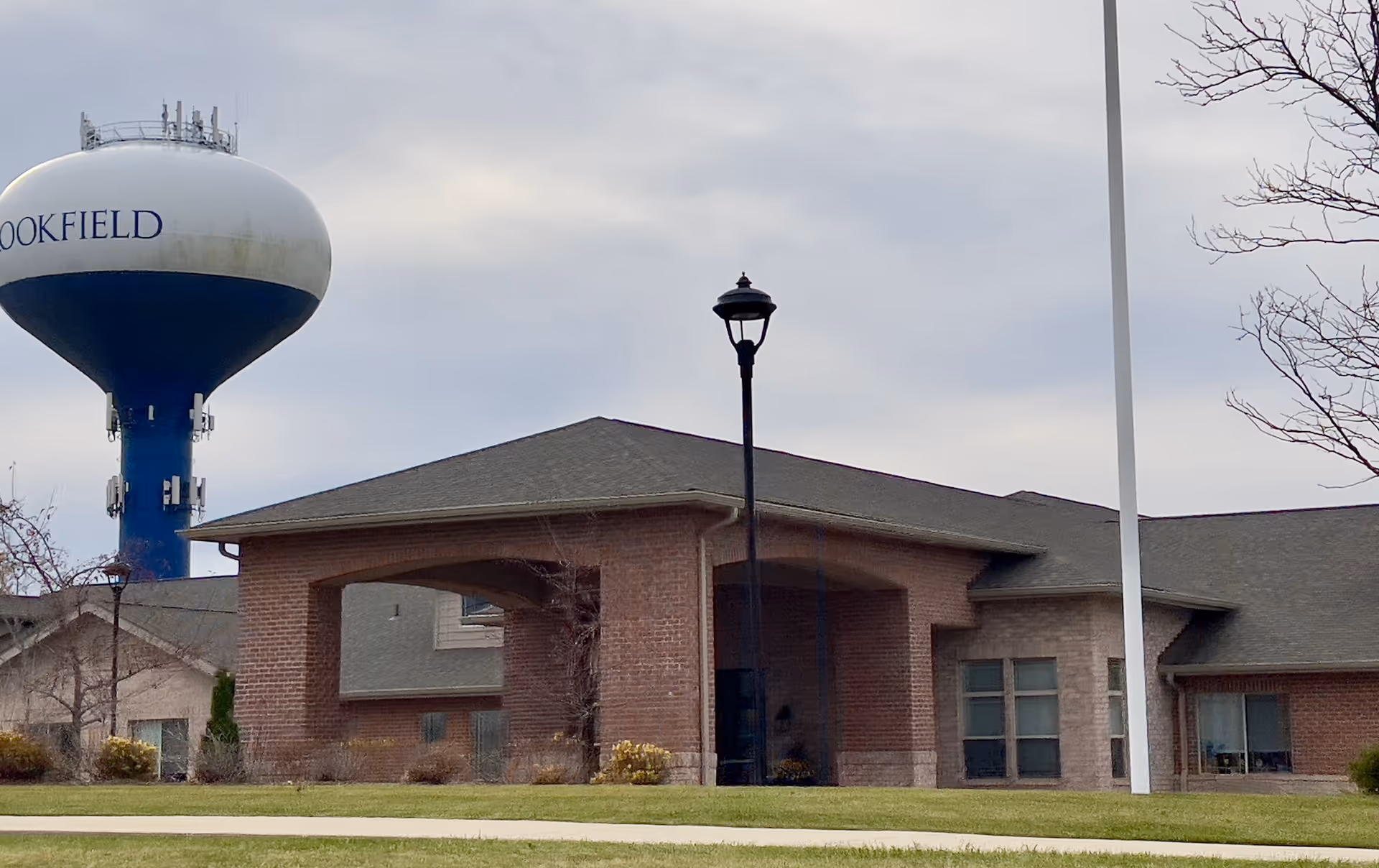 Photo 5 of Lakewood Memory Care & Assisted Living