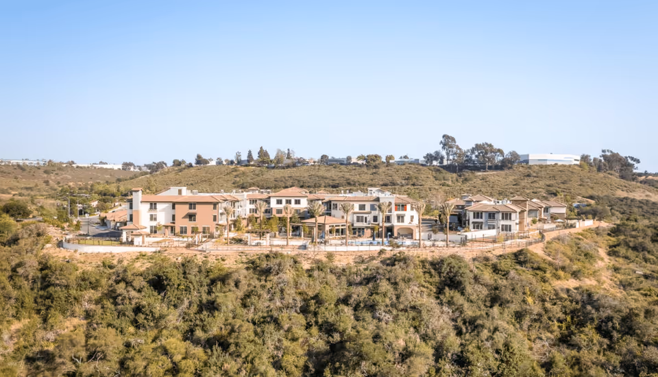 Photo 2 of Santianna Oakmont Signature Senior Living