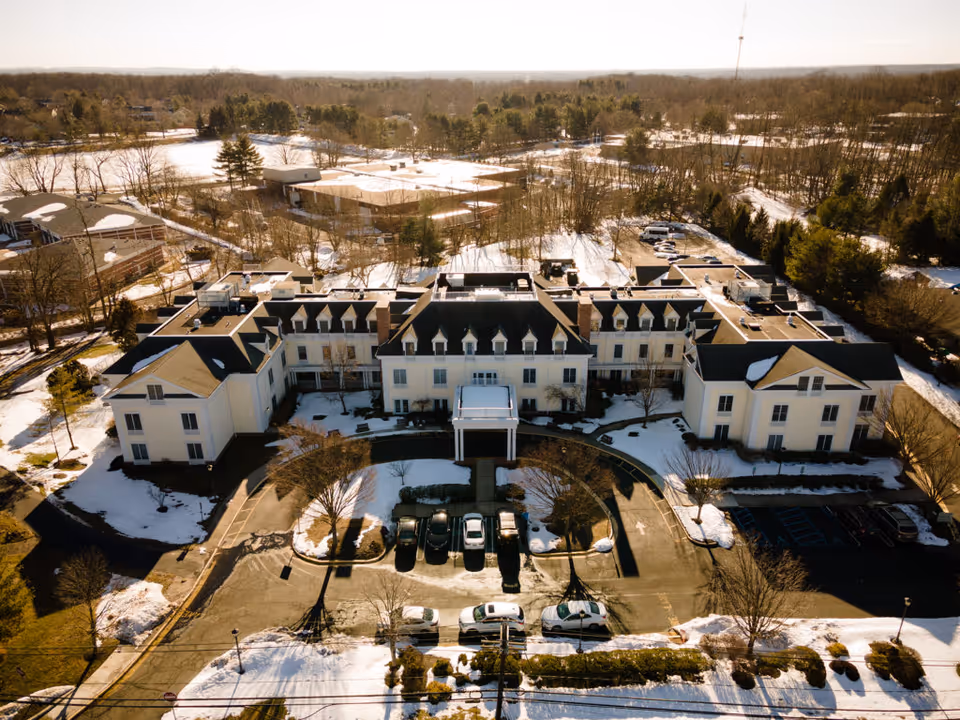 Photo 2 of Mira Vie at East Brunswick | Assisted Living East Brunswick