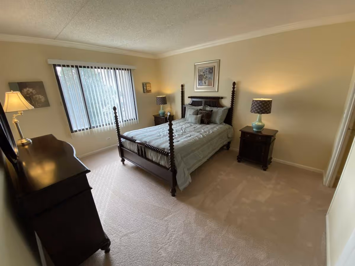 Photo 6 of Lexington Square Retirement Community of Lombard