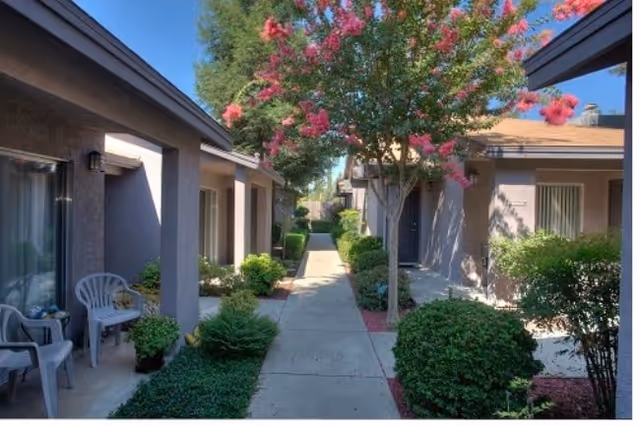 Photo 4 of Arbor Manor Senior Cottage Apartments
