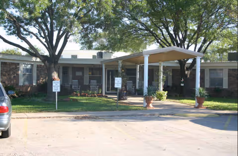 Photo of Cedar Manor Nursing & Rehab