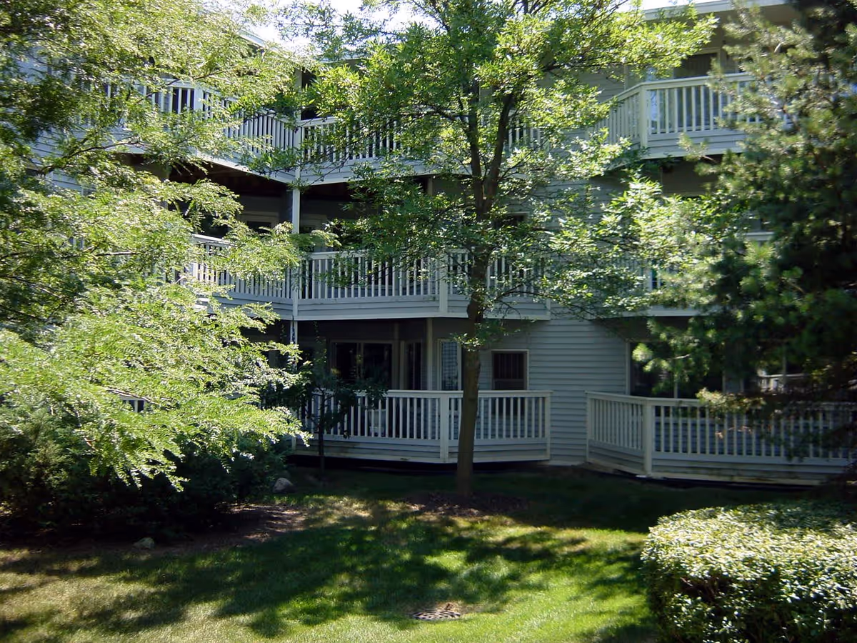 Photo 4 of Laurel Oaks Senior Living