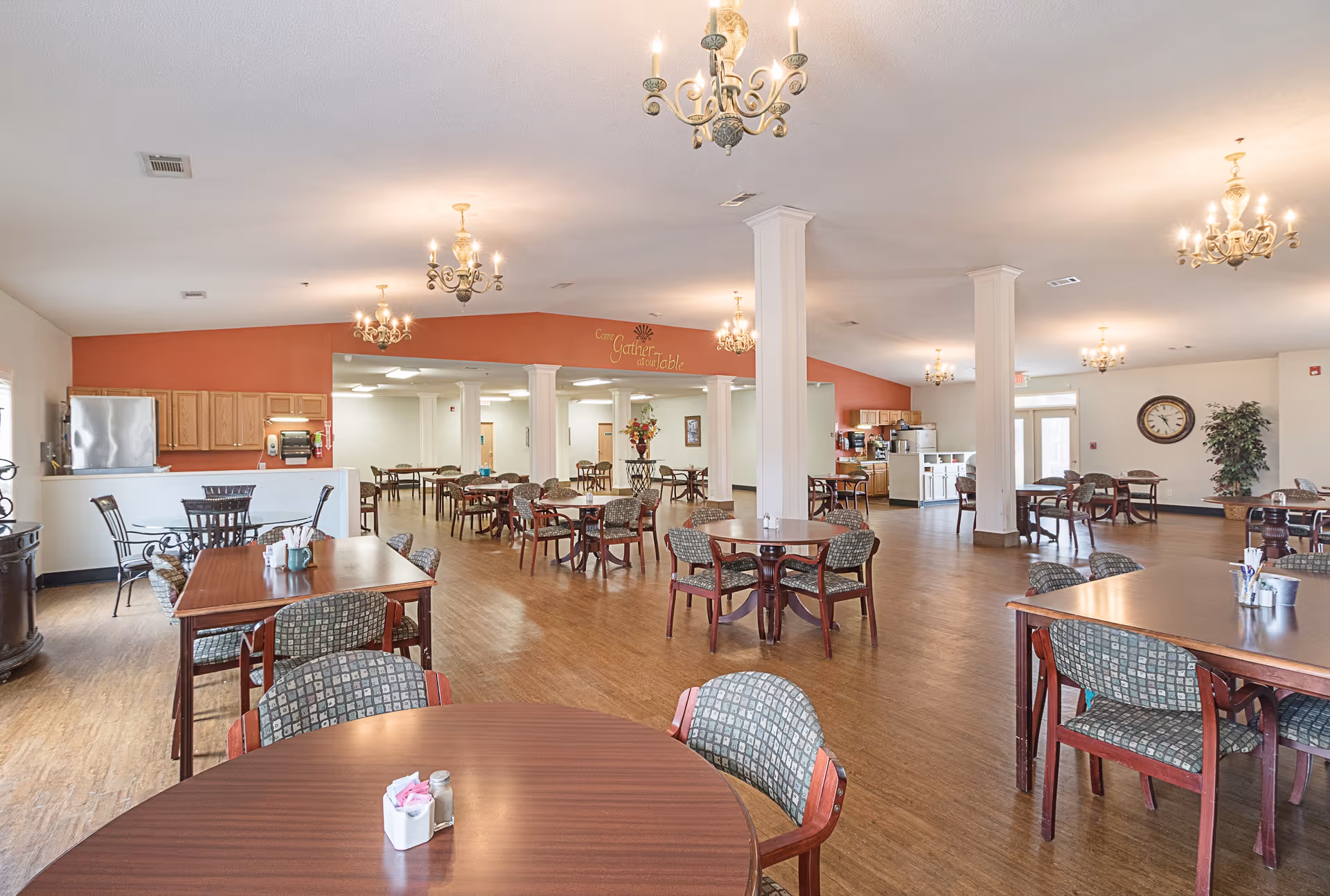 Photo 4 of The Manor on Lawndale Assisted Living