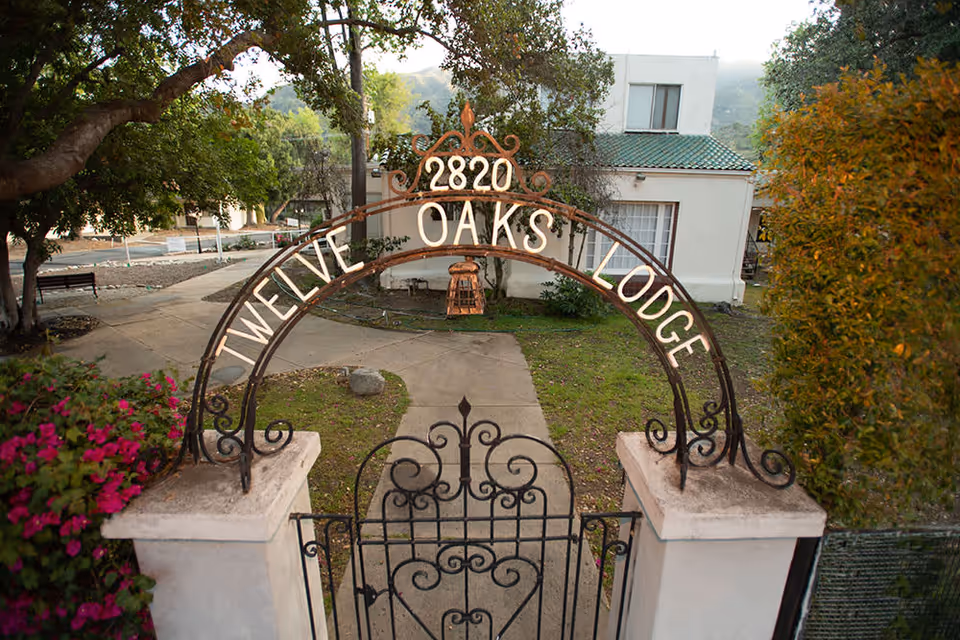 Photo 14 of Twelve Oaks