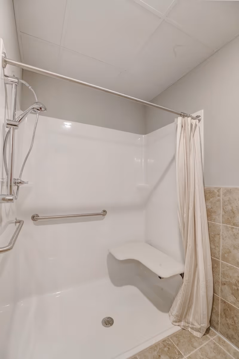 Photo 12 of Suite Living Senior Care of Crystal
