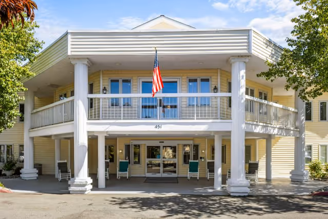 Photo 5 of Hilltop Estates - A Provincial Senior Living Community