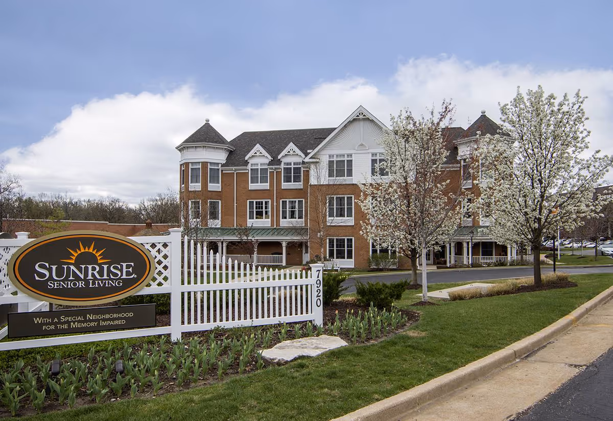 Photo of Fairmont Senior Living on Clayton