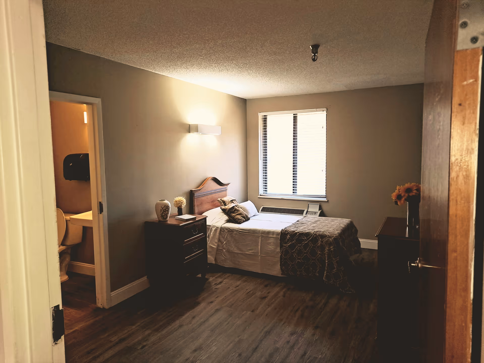 Photo 2 of Grand Villa Assisted Living at Winston