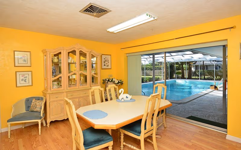 Photo 3 of Sea View Inn At Forest Lakes