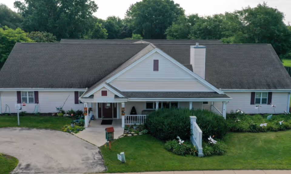 Photo 2 of Lakepoint Villa Assisted Living
