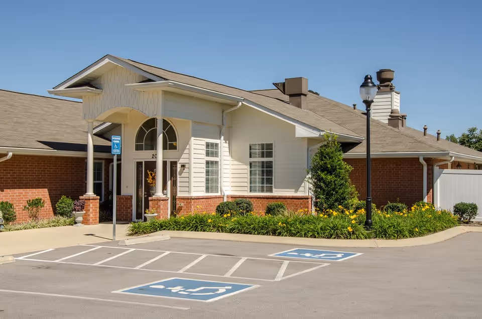 Photo 5 of Azalea Court Senior Living