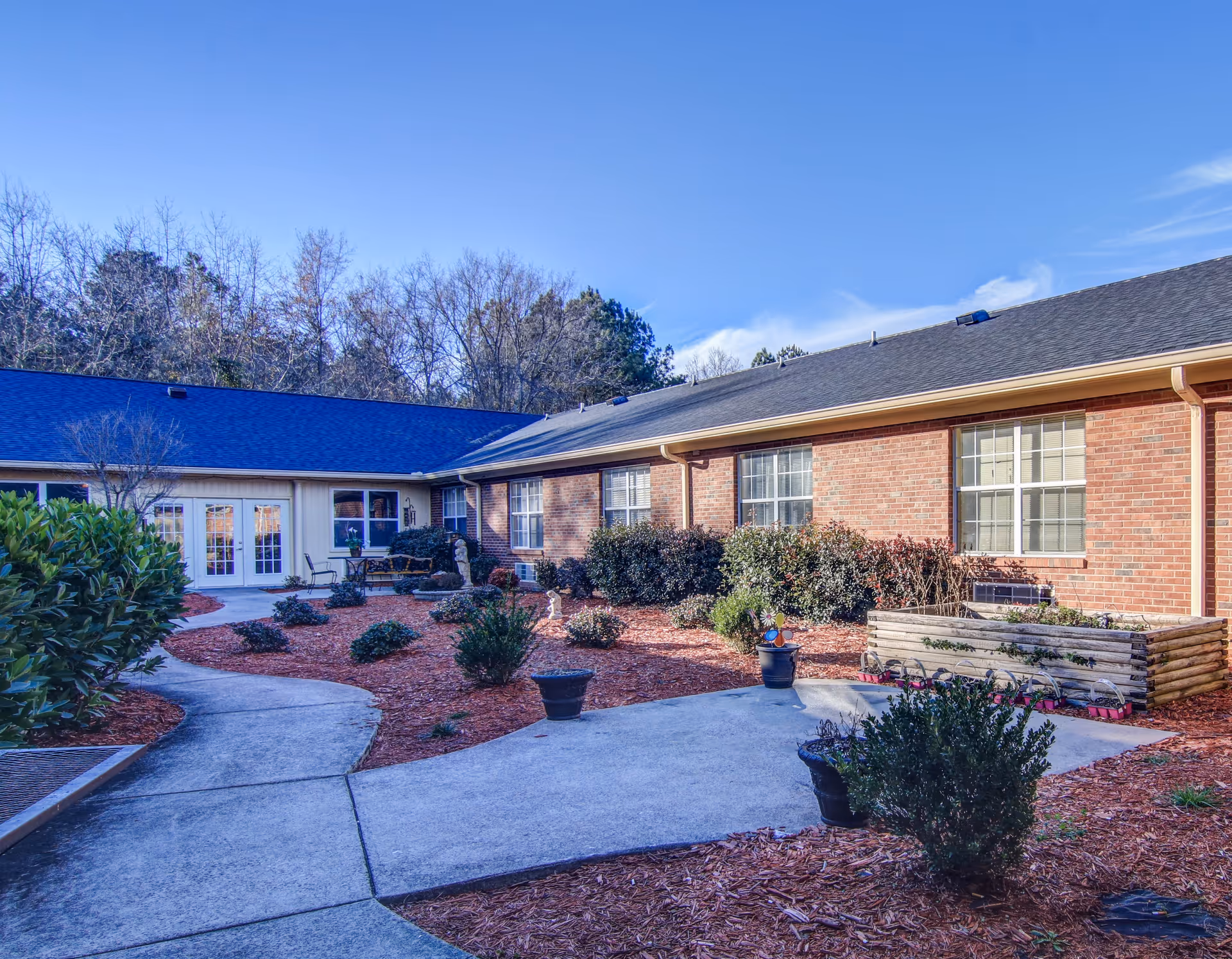 Photo 3 of Manchester Court Assisted Living & Memory Care