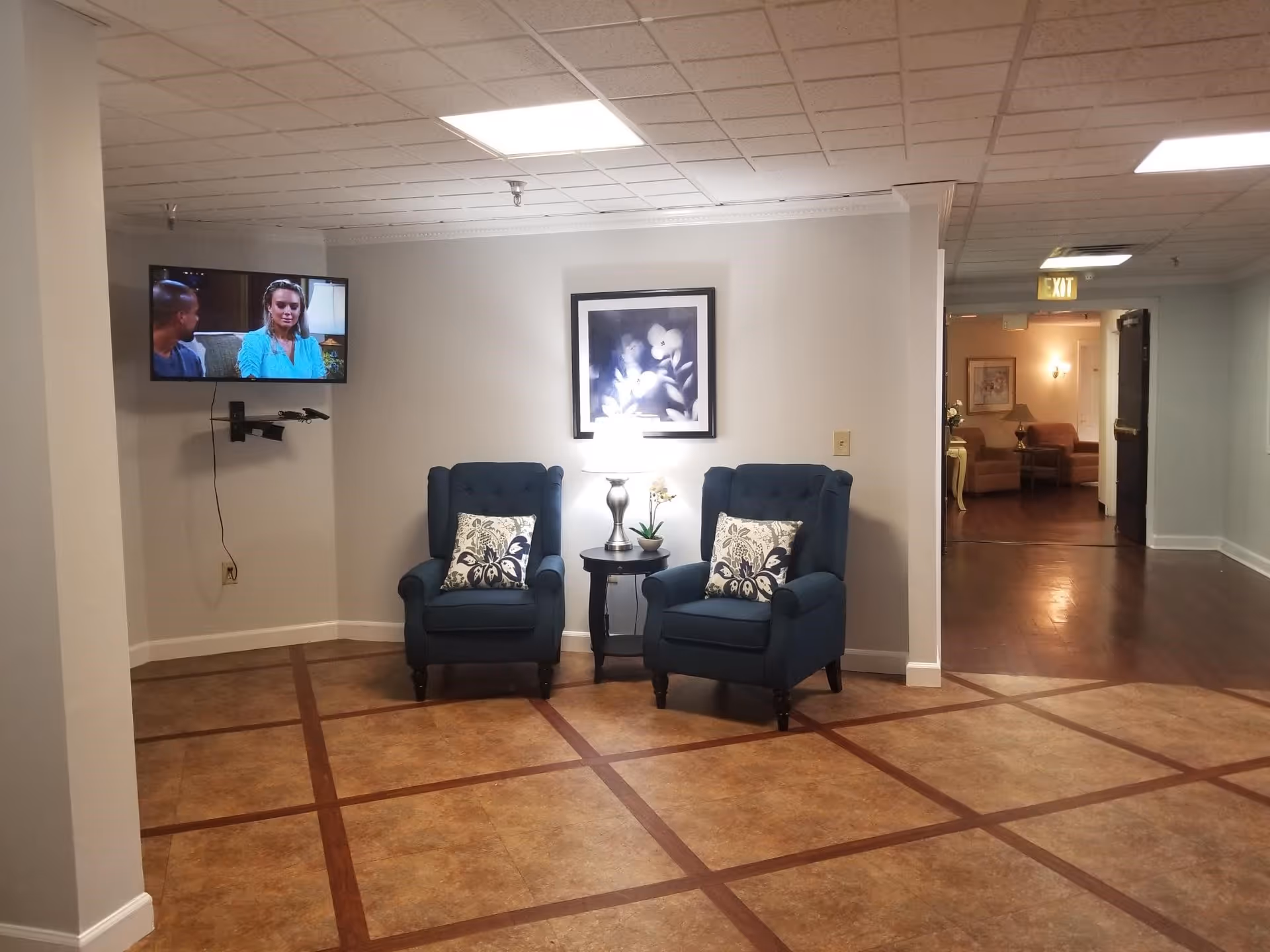 Photo 15 of Kennington Pointe