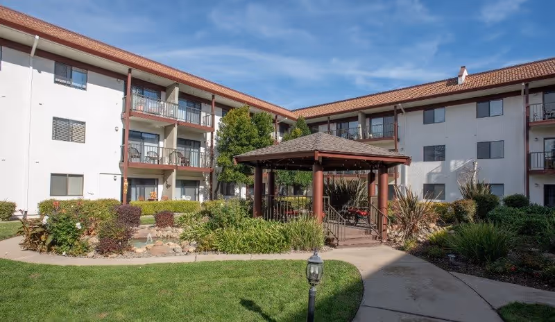 Photo 15 of Roseville Commons Senior Living