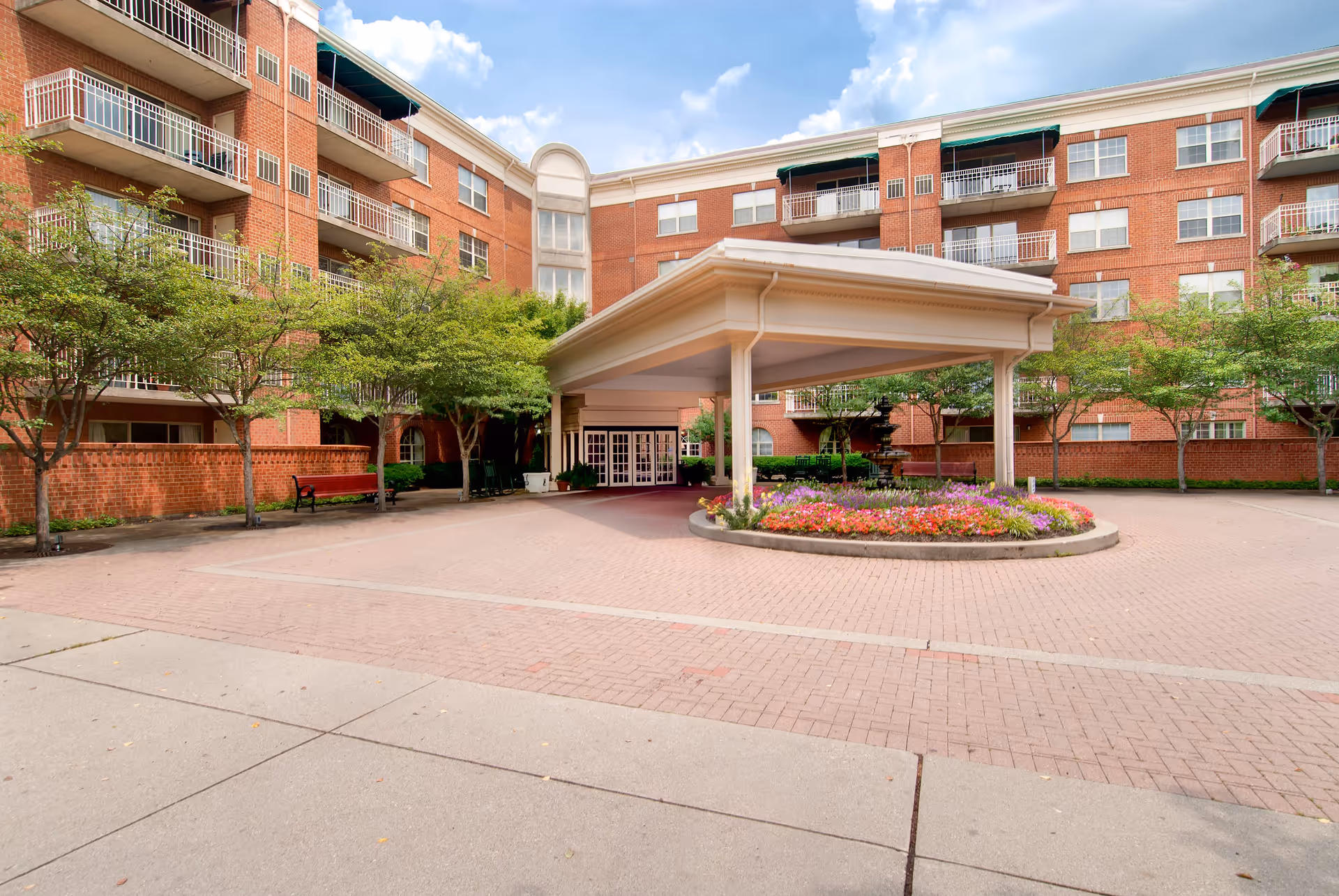 Photo of Seasons Courtyard