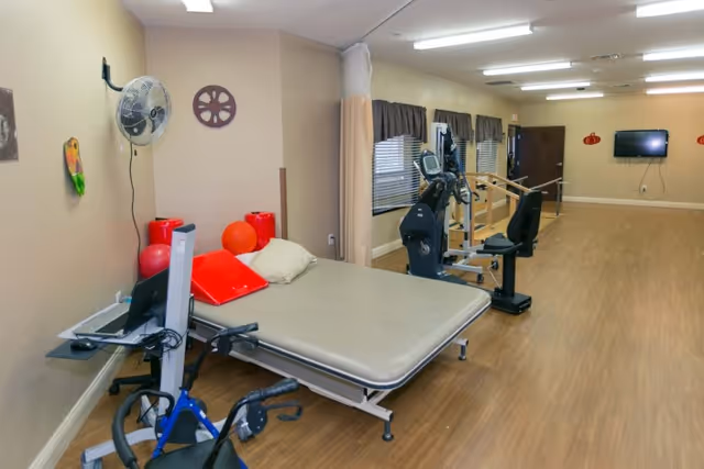 Photo 14 of Legend Oaks Healthcare and Rehabilitation - West San Antonio