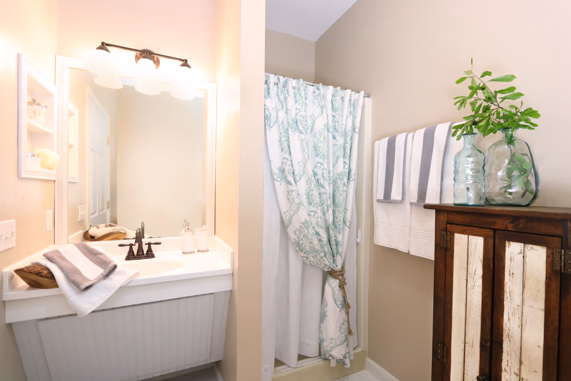 Photo 5 of Goldencrest at Morrow - Memory Care