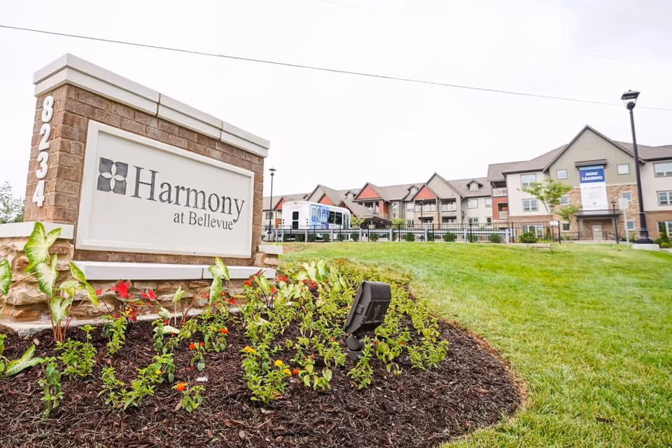 Photo 2 of Harmony At Bellevue