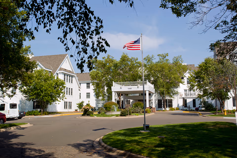 Photo of Ecumen Lakeview Commons
