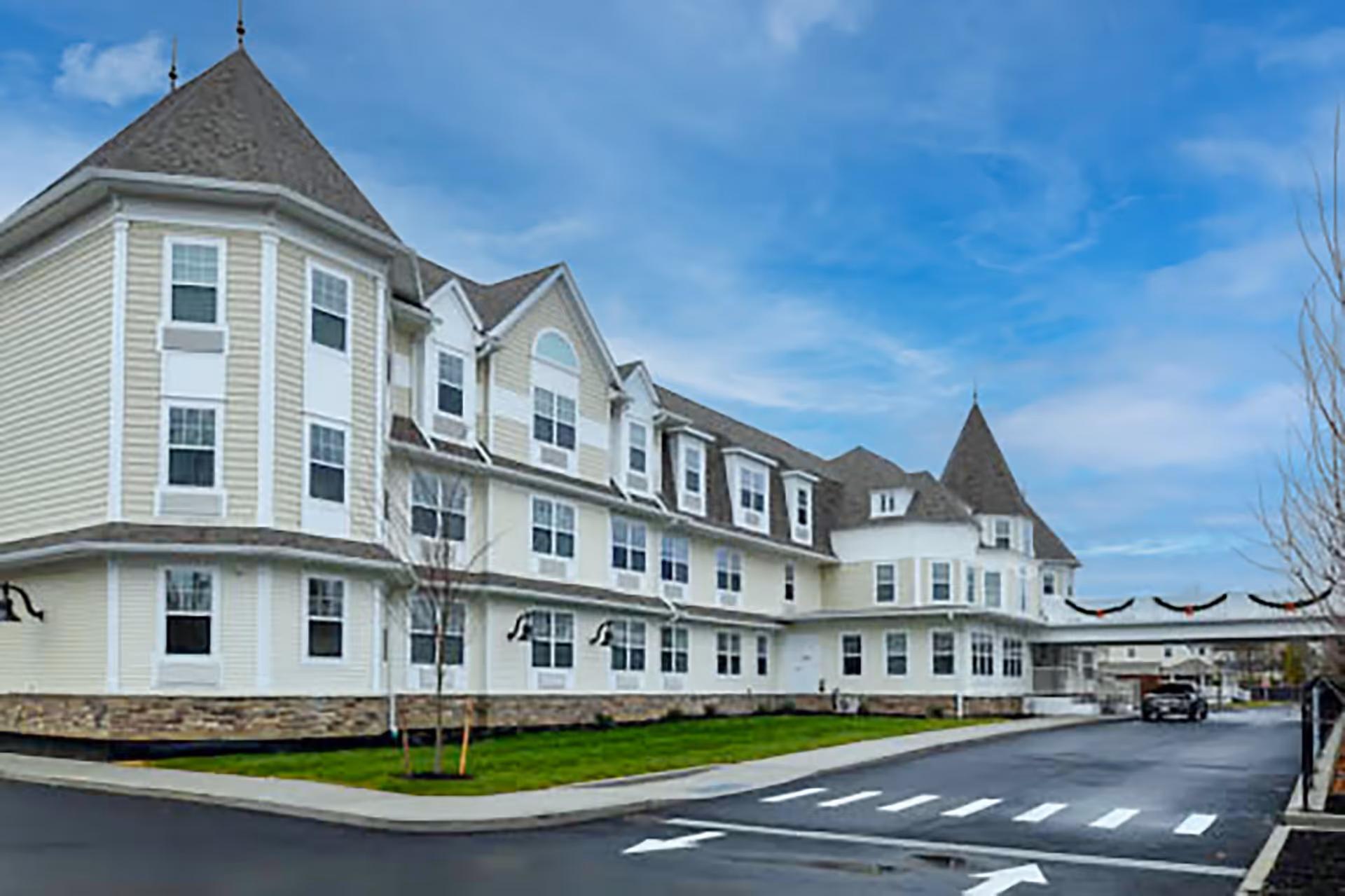 Photo 3 of Netherbay at Bay Shore