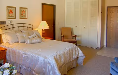 Photo 7 of Royal Plaza of Olympus Retirement Living