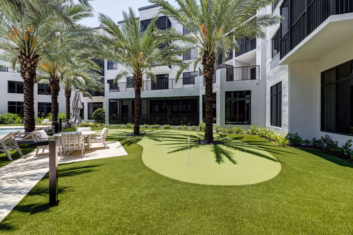Photo 2 of The Arbor at Delray
