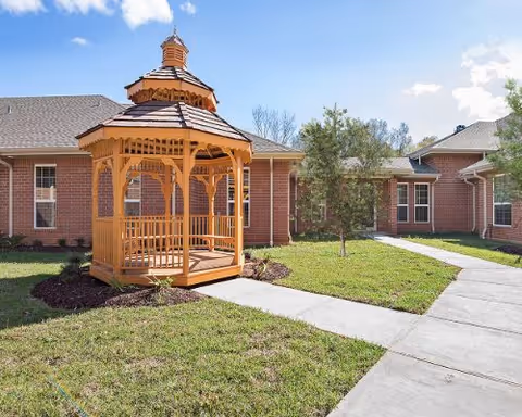 Photo 2 of Summerfield Senior Living of Hammond