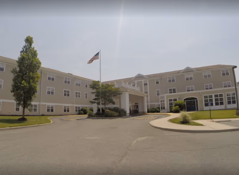 Photo 2 of Wellington Estates: Assisted Living Facility In New Jersey | Assisted Living New Jersey | Assisted Living Community In NJ