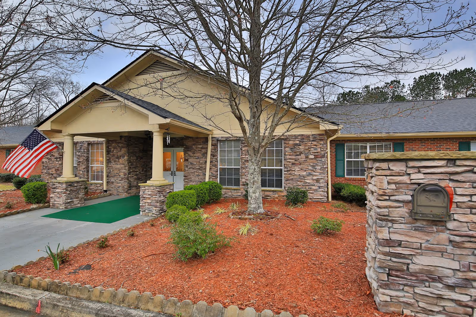Photo 2 of Manchester Court Assisted Living and Memory Care