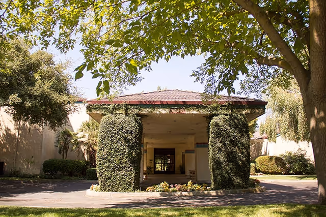 Photo of The Oaks at Inglewood