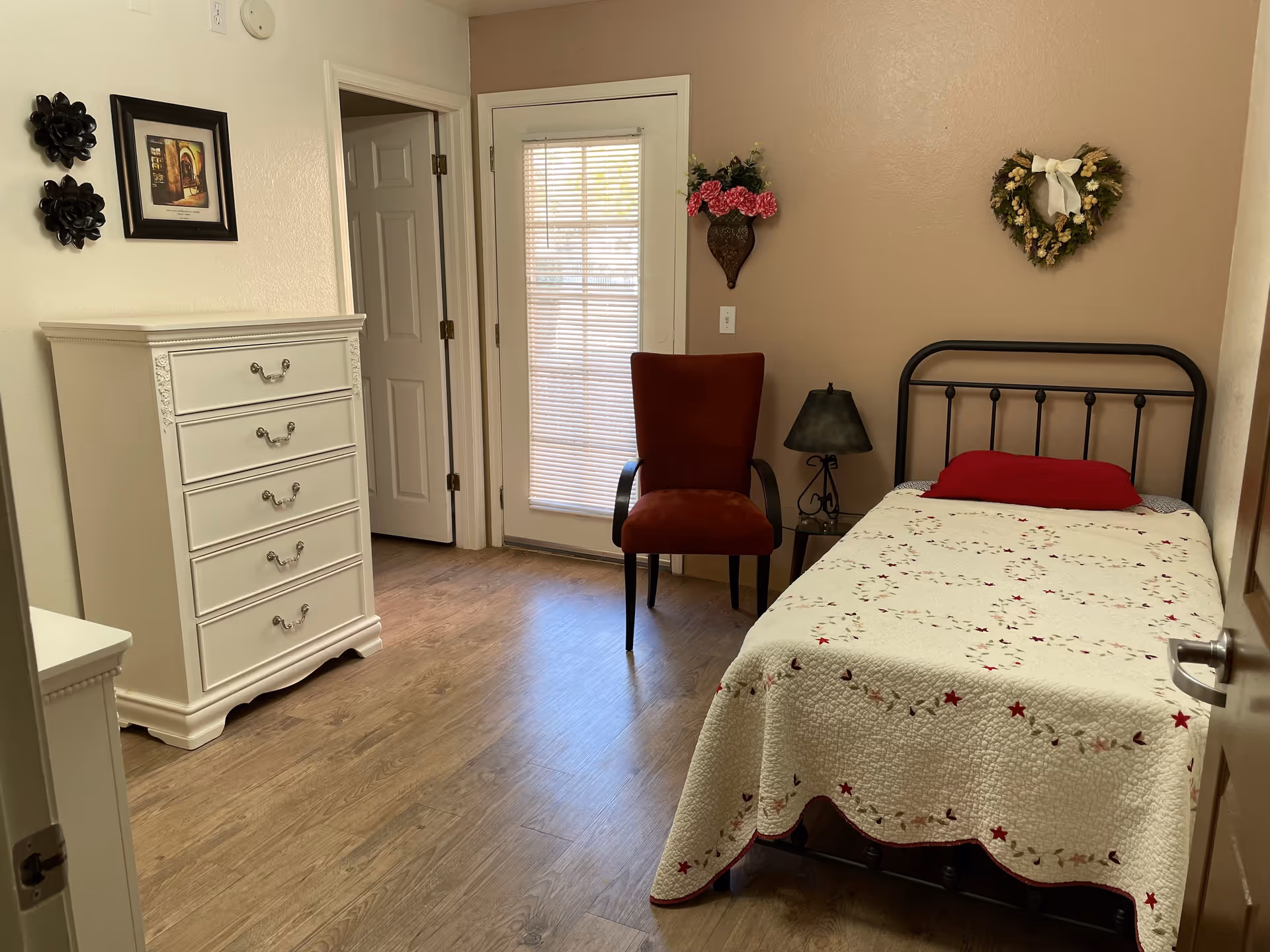 Photo 8 of Whitestone Senior Living