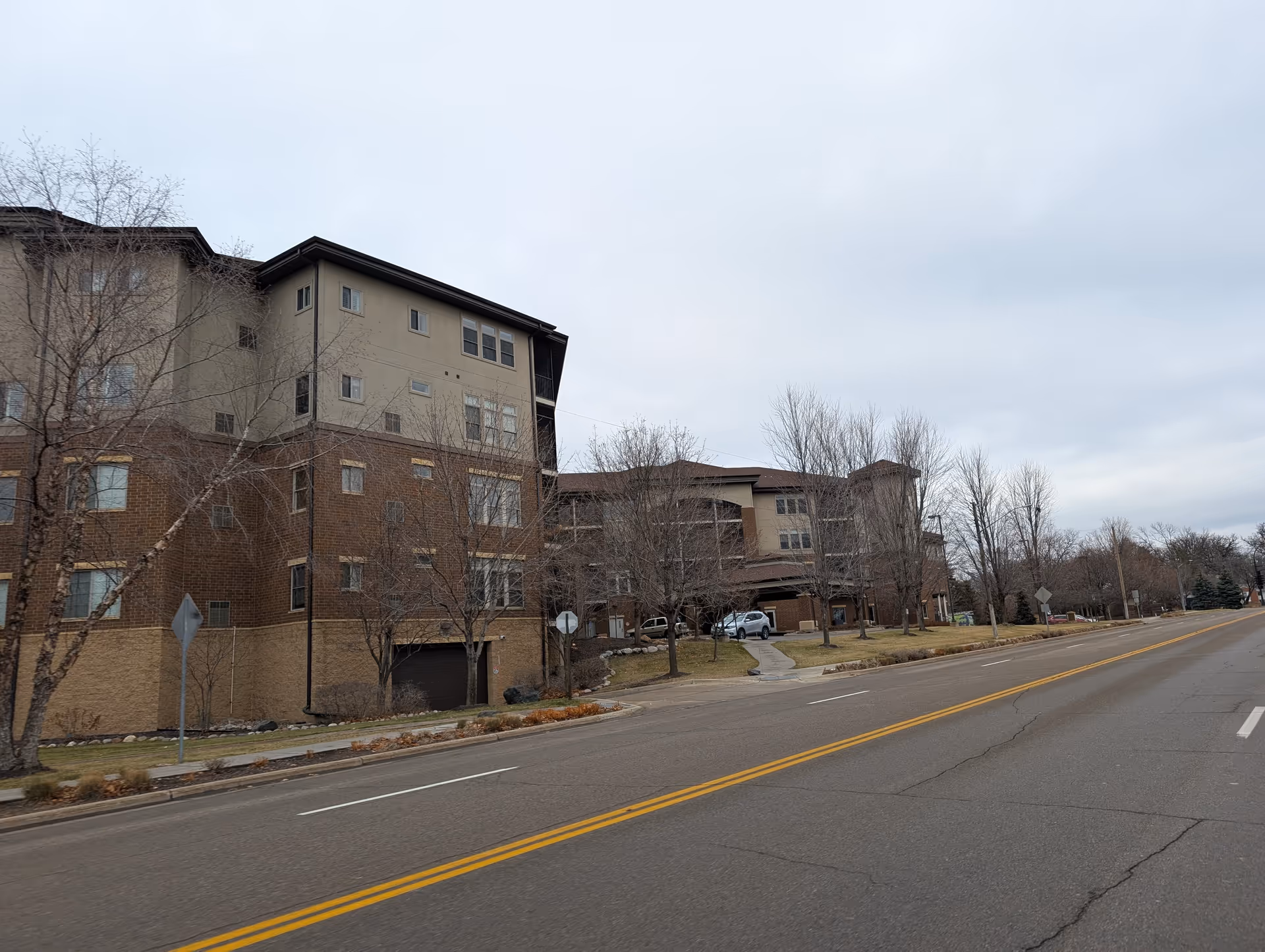 Photo 6 of Creekside in Edina
