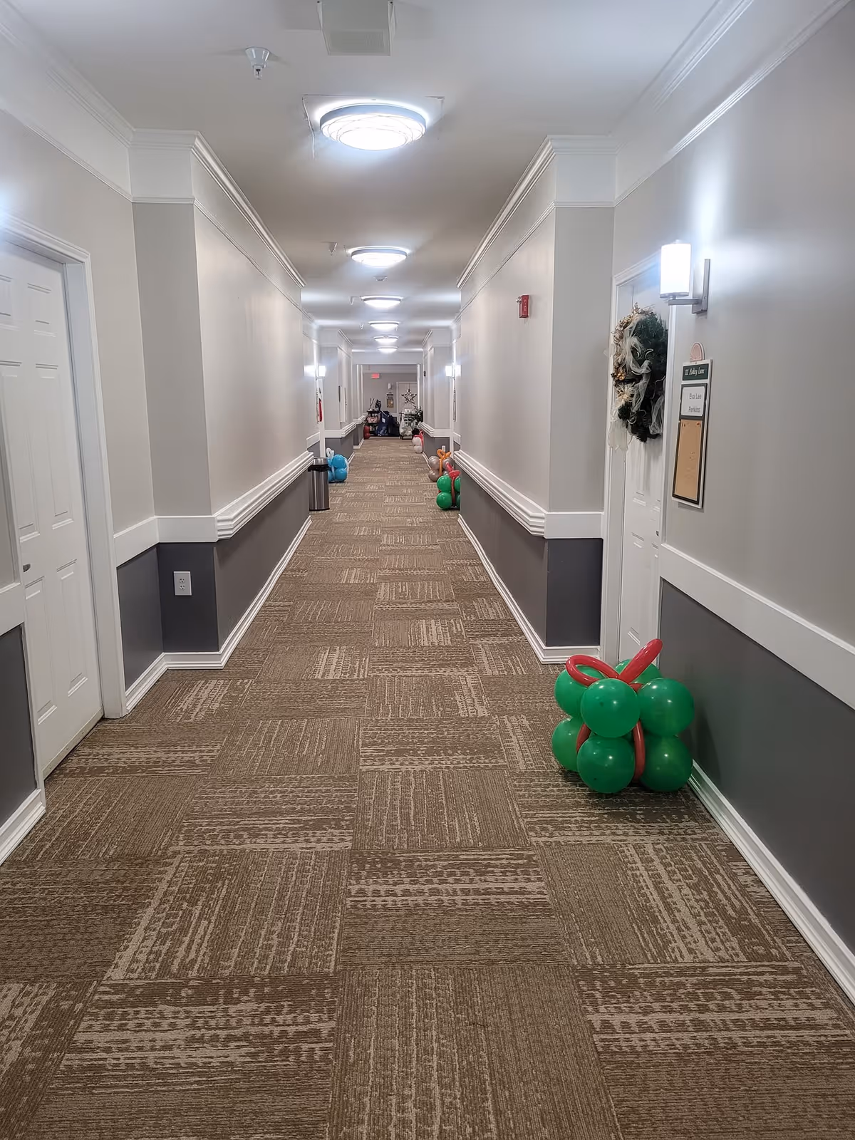 Photo 4 of Colonial Senior Living