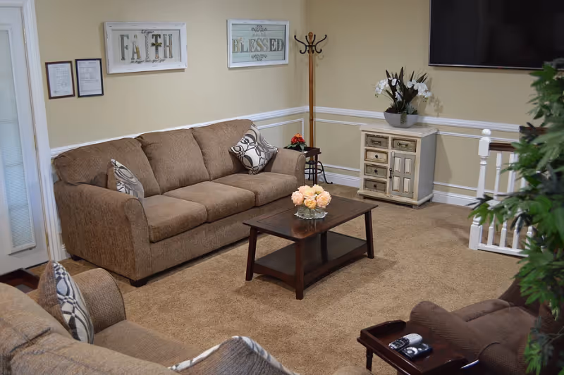 Photo 5 of Rose Meadow Manor