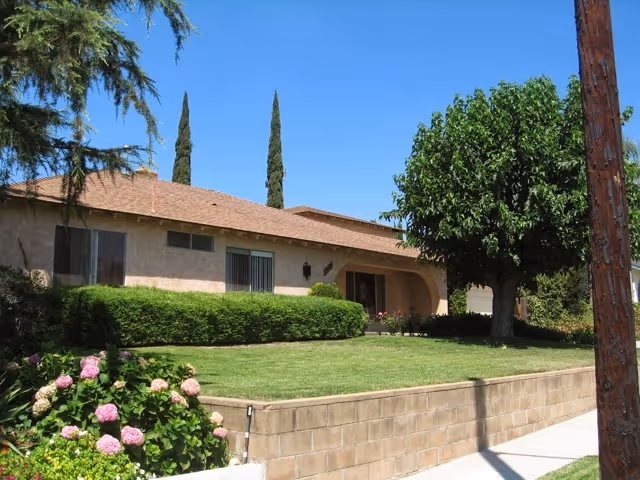 Photo of Genesis Manor