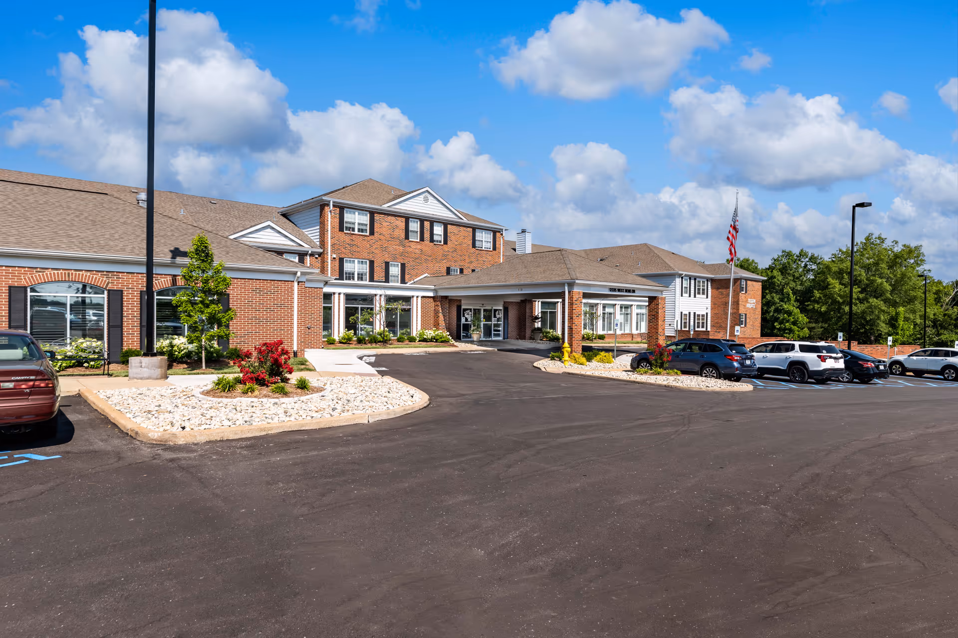 Photo 2 of Cedarhurst Senior Living of Tesson Heights