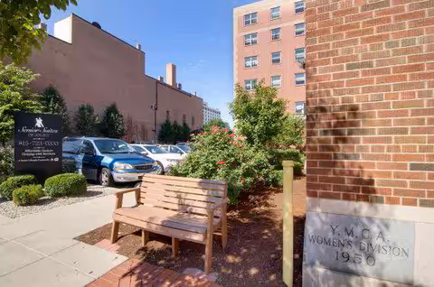 Photo 4 of Senior Suites of Joliet