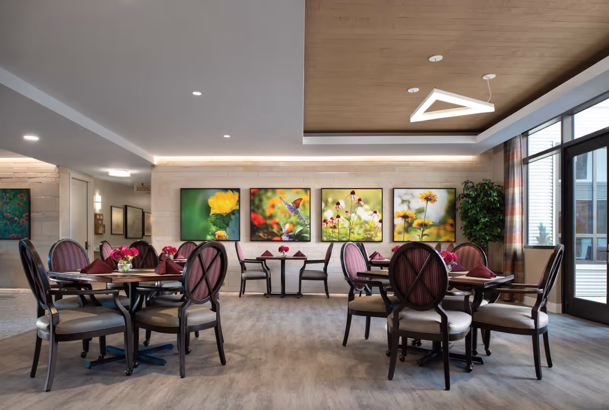Photo 10 of MorningStar Senior Living at River Oaks