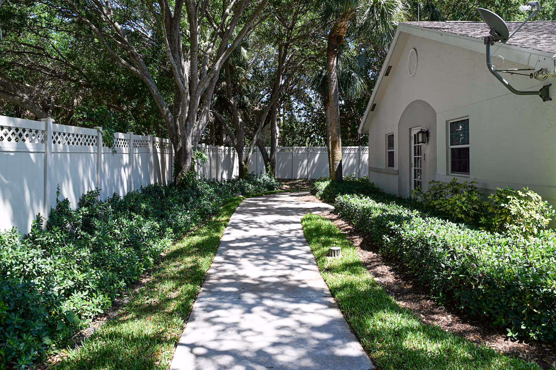 Photo 4 of Arden Courts - ProMedica Memory Care Community (Delray Beach)