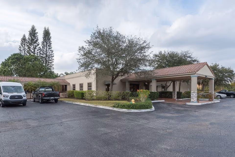Photo of Cherry Oak Palm Beach County