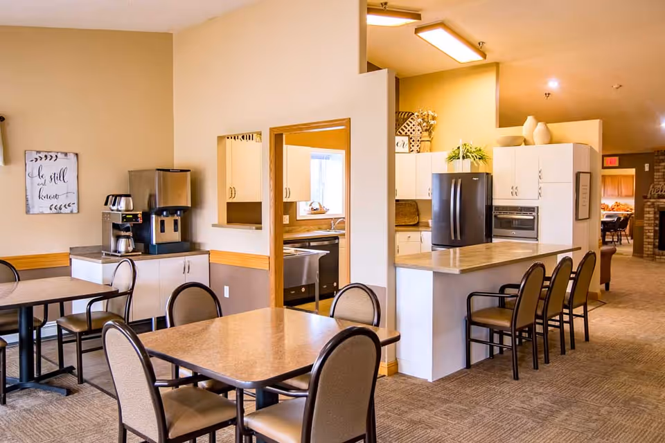 Photo 9 of Edgewood Bismarck on Dominion