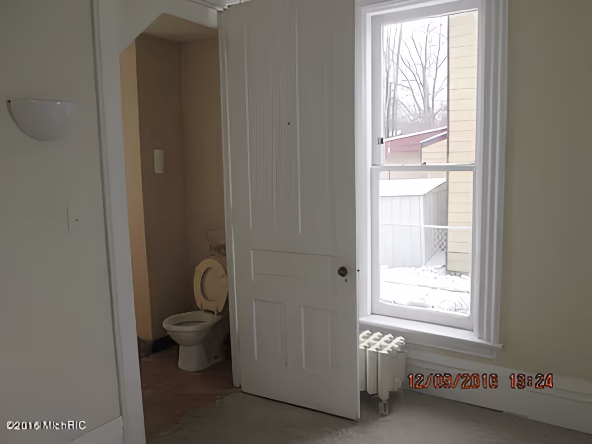 Photo 13 of Naily's Adult Foster Care Home